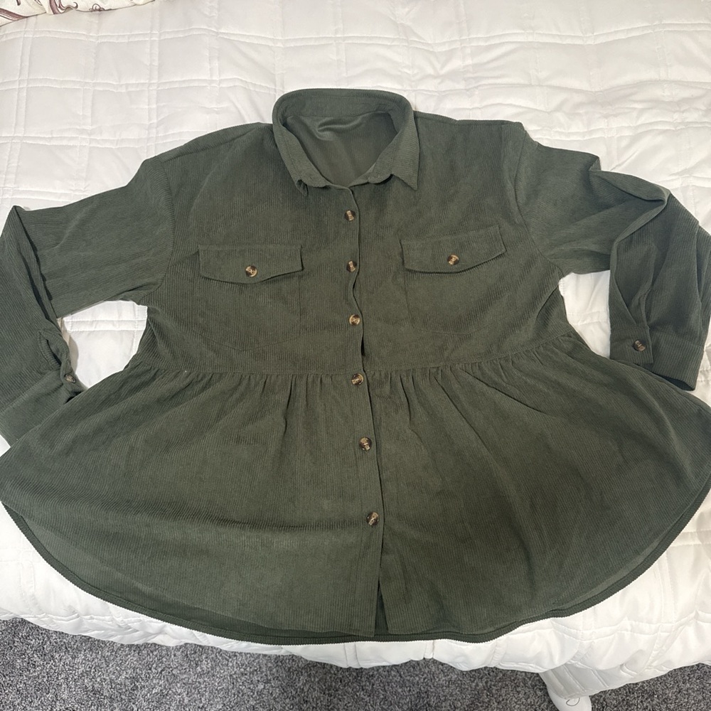 SHEIN Olive Green Button-Front Peplum Blouse